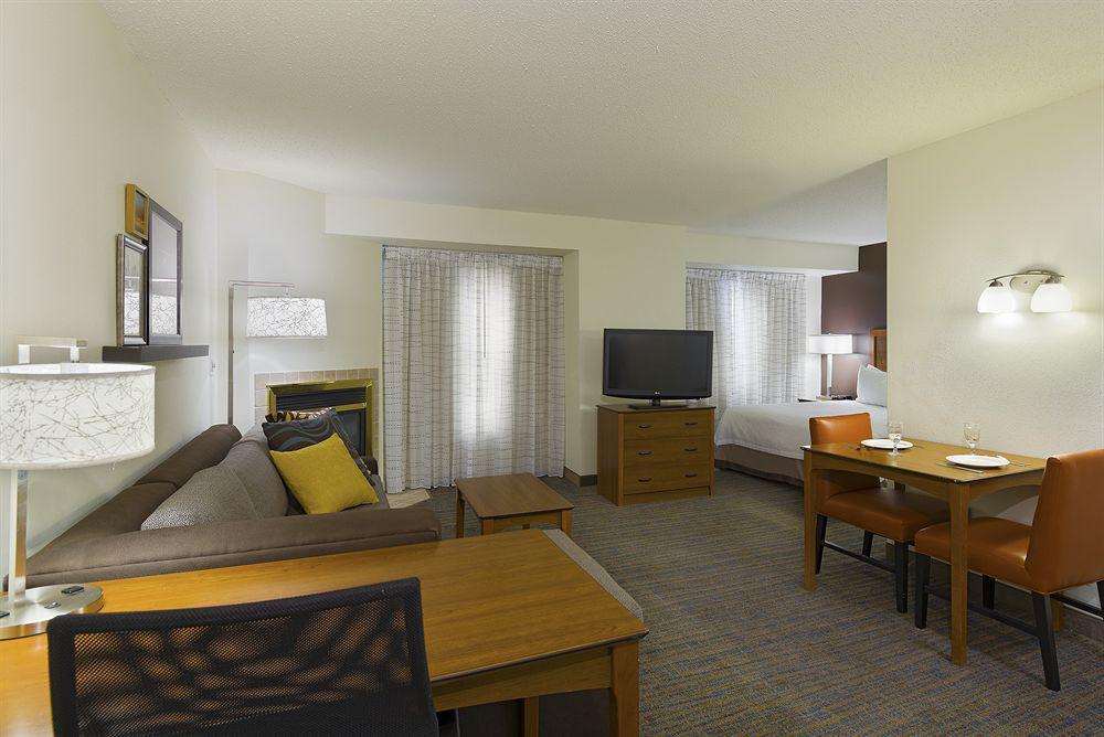Hilton Garden Inn Atlanta North/Alpharetta Zewnętrze zdjęcie