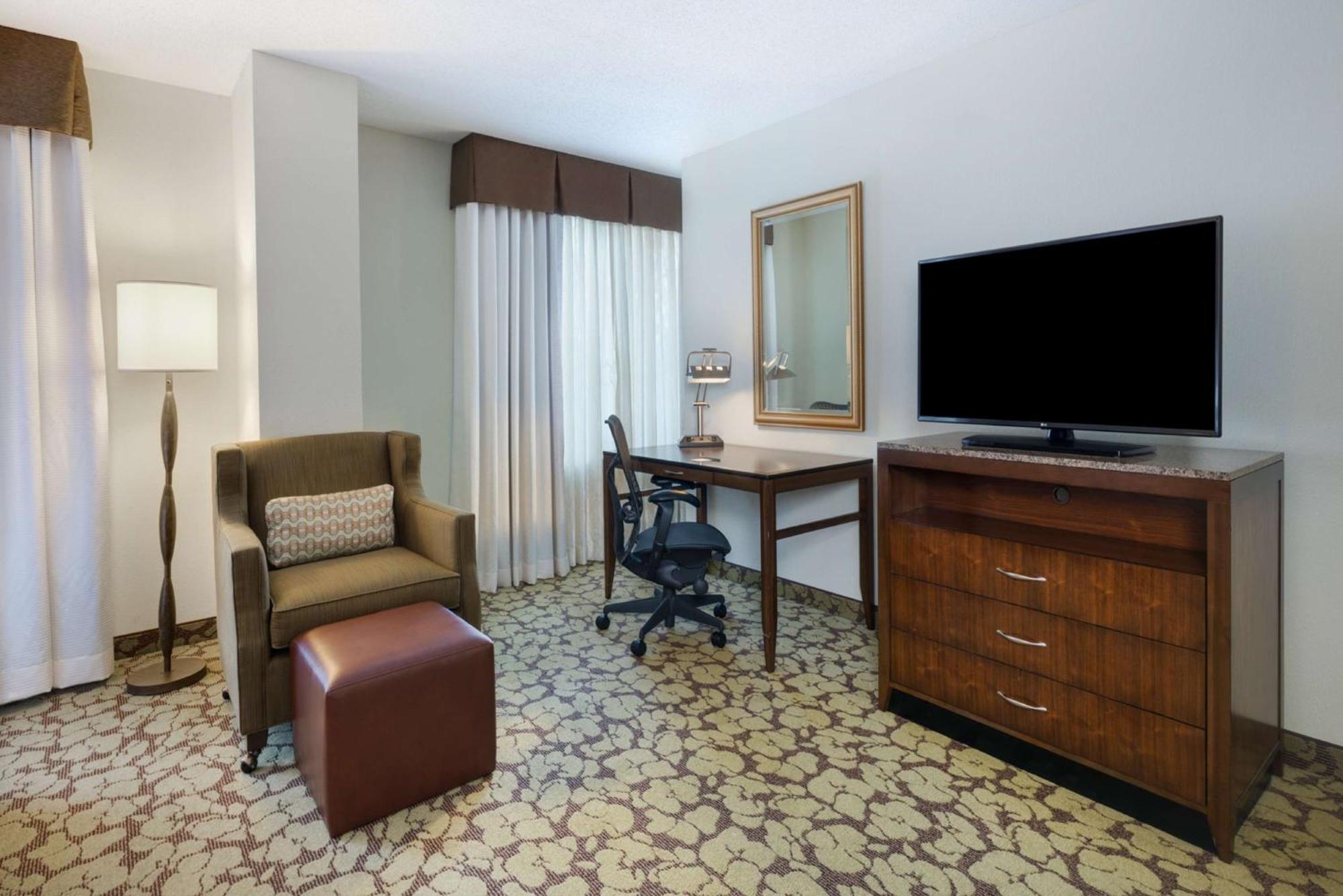 Hilton Garden Inn Atlanta North/Alpharetta Zewnętrze zdjęcie