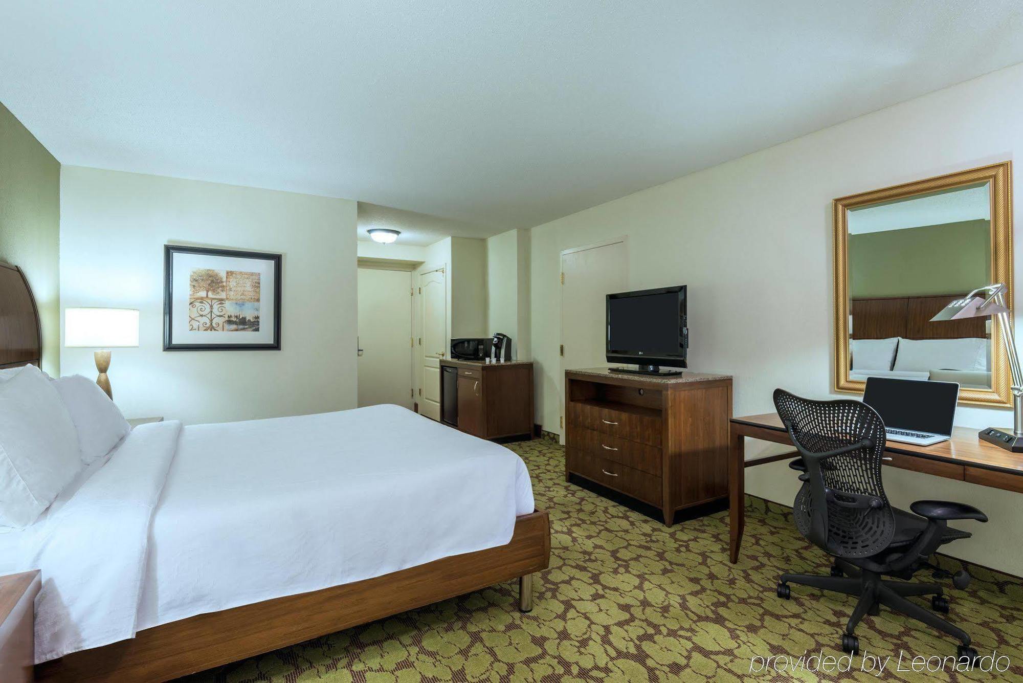 Hilton Garden Inn Atlanta North/Alpharetta Zewnętrze zdjęcie